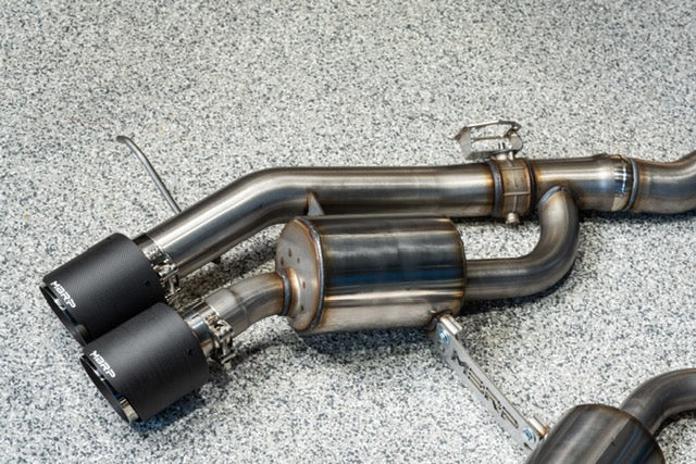 MBRP 3-INCH AXLE-BACK CARBON FIBER TIP QUAD EXHAUST & RESONATOR BYPASS