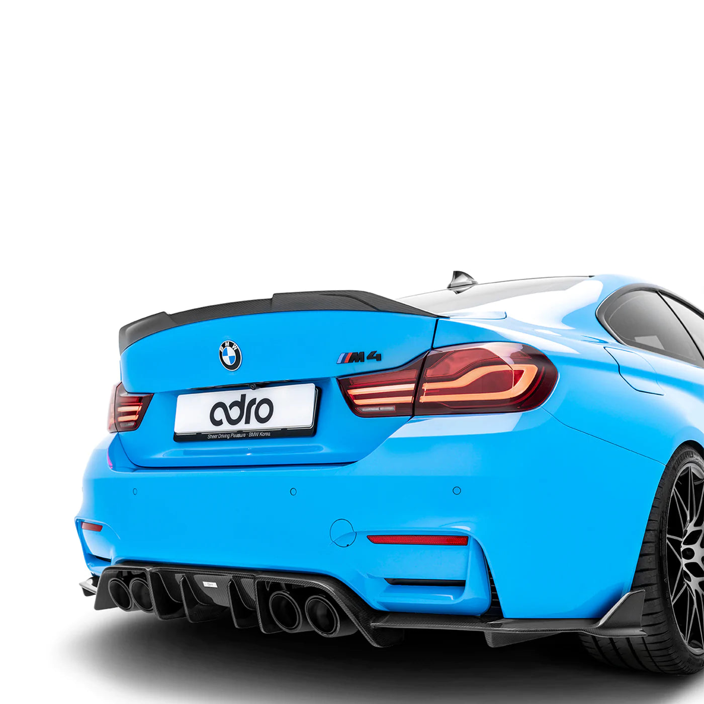 ADRO M4 F82 PREPREG CARBON FIBER TRUNK SPOILER